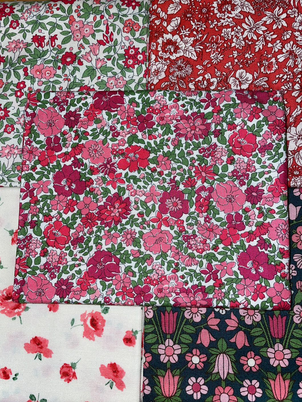 'Flower Show Collection' (Flowers Red/Pink) Fat Quarters - Liberty Fabric