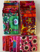 Load image into Gallery viewer, Free Spirit 20pc &#39;Bright&#39; Fat Quarters
